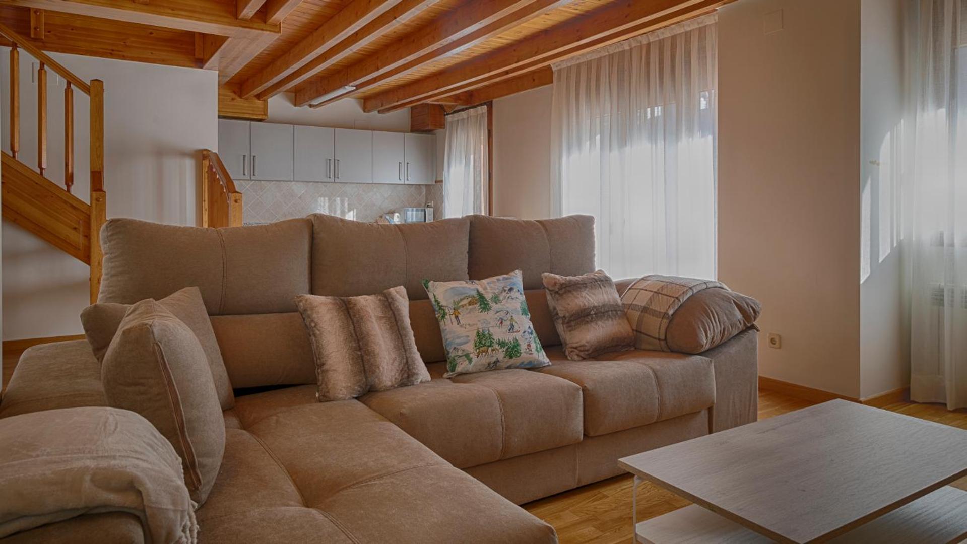 Saplan Real Estate Laujo Lägenhet Bossòst Exteriör bild